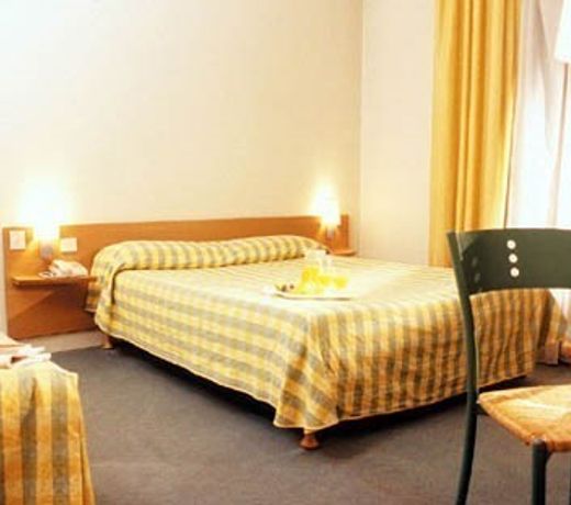 Greet Boulogne Billancourt Paris