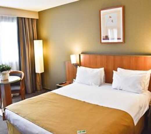 Holiday Inn Calais-Centre, an IHG Hotel