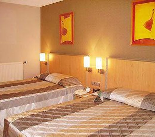 Holiday Inn Calais-Centre, an IHG Hotel