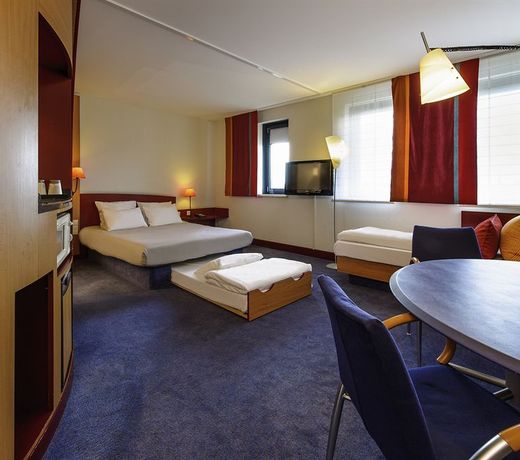 Novotel Suites Cannes Centre