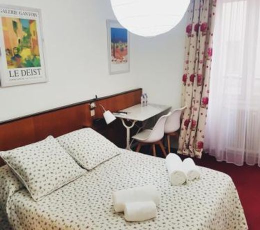 Azurene Royal Hotel