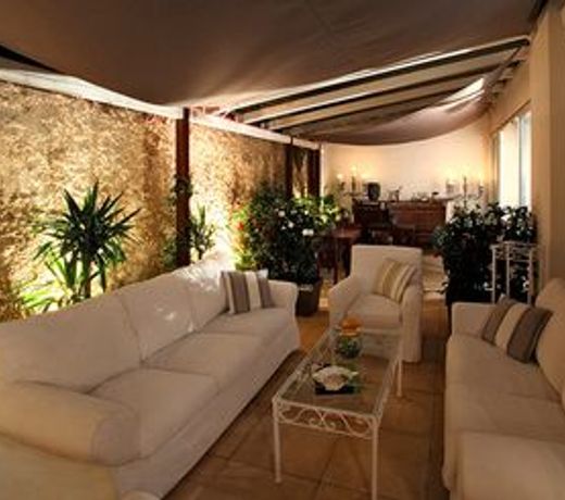 HOTEL PALM BEACH