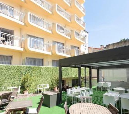 Hotel Abrial