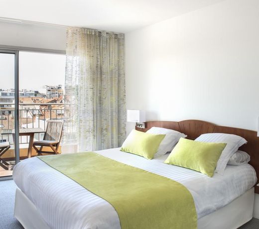 Hotel Abrial