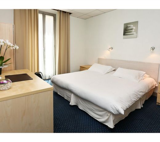HÃ´tel P.L.M.