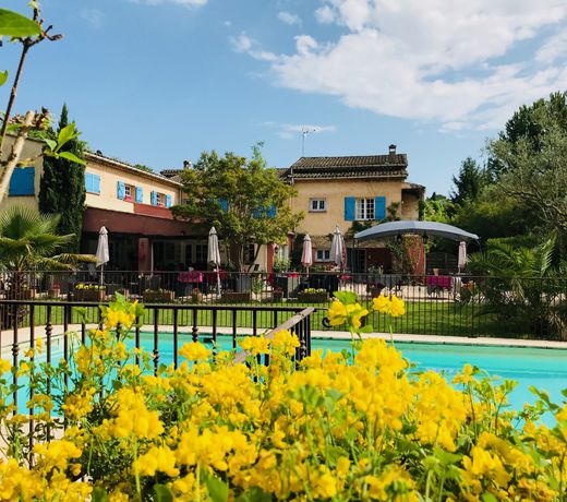 Logis La Bastide des Golfs
