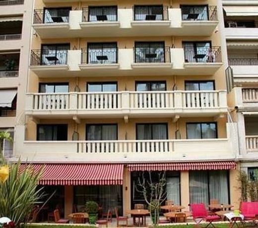 Sun Riviera Hotel