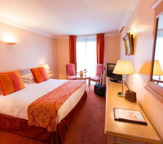 Sun Riviera Hotel