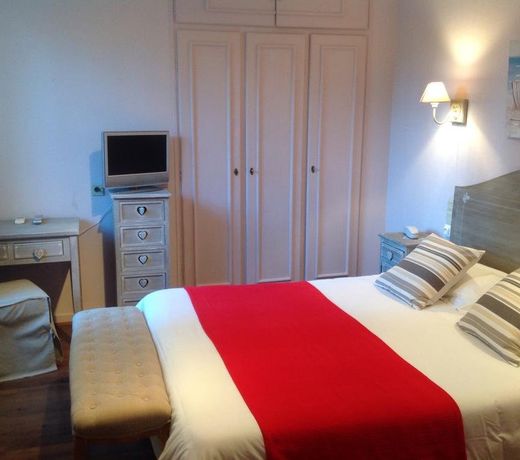 Hotel Le Blason de Provence