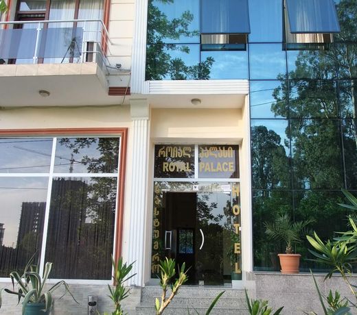 Hotel royal palace