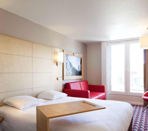 ibis Styles Chinon