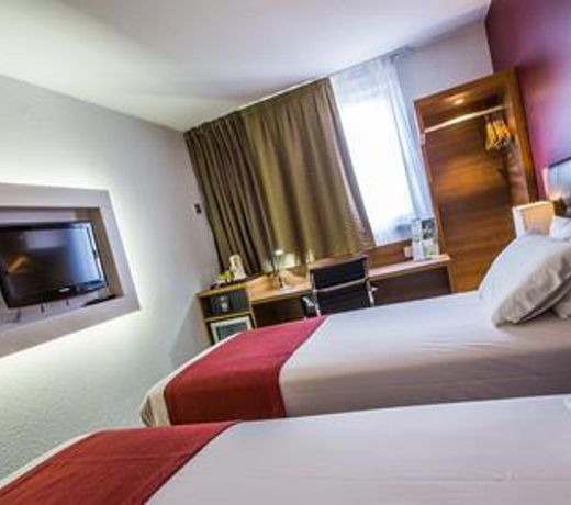 Holiday Inn Clermont Ferrand Centre, an IHG Hotel
