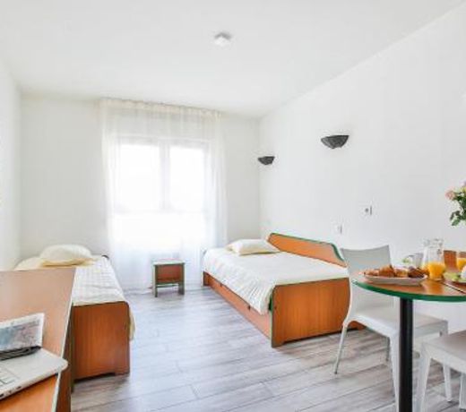 HÃ´tel et Residence Les Laureades Clermont-Ferrand Centre Jaude