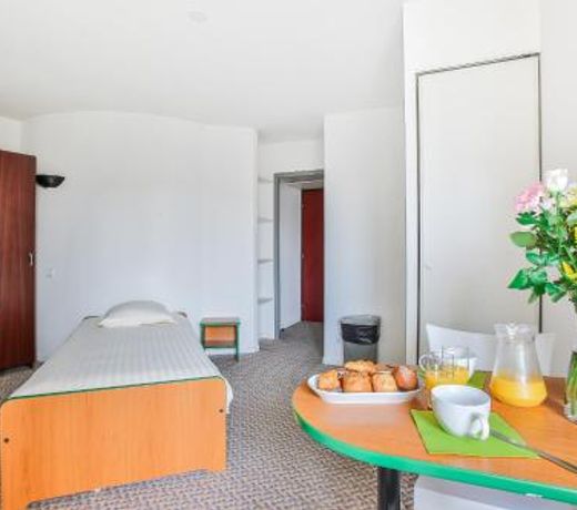 HÃ´tel et Residence Les Laureades Clermont-Ferrand Centre Jaude