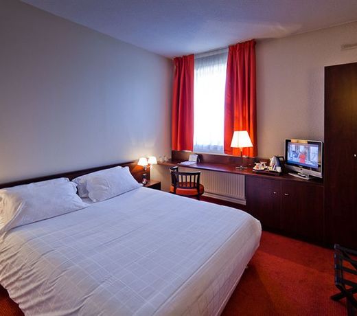 Kyriad Prestige Hotel Clermont-Ferrand