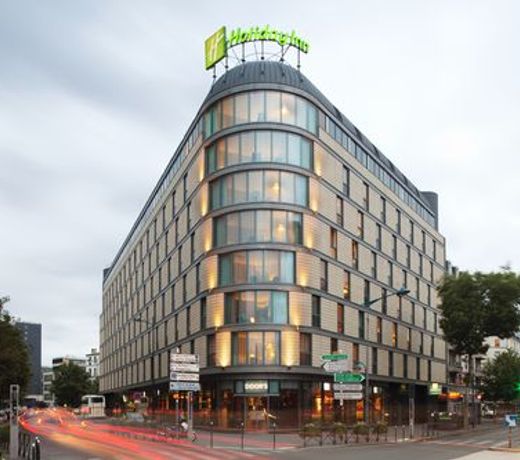 Holiday Inn Paris - Porte De Clichy, an IHG Hotel