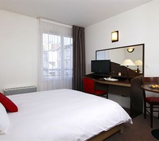 Appart'City Confort Paris Clichy-Mairie