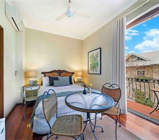 Fremantle Port Mill Bed & Breakfast - Unique Accommodation