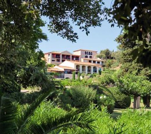 Résidence Pierre & Vacances Les Parcs de Grimaud