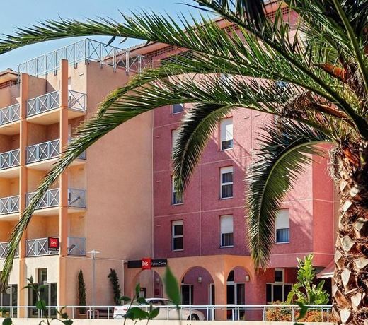 ibis Hyeres Centre