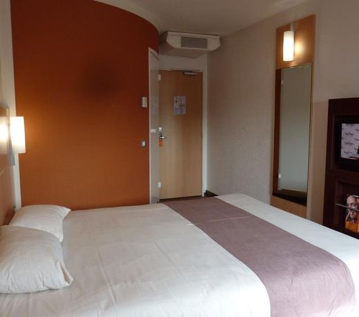 ibis Laon