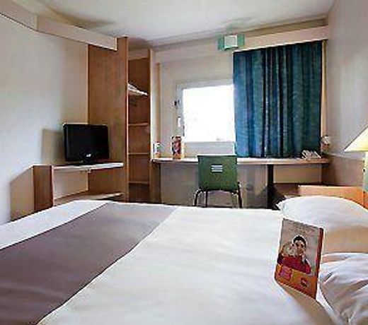 ibis Laon
