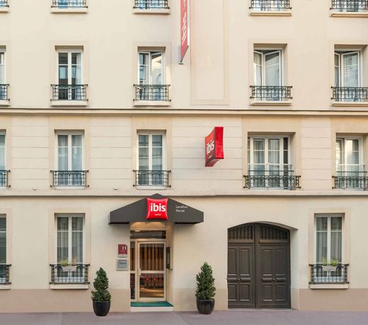 ibis Levallois Perret