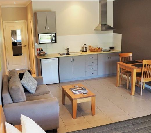 A Must at Coonawarra Apartment
