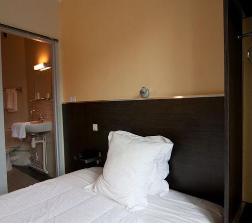 Hotel De Londres