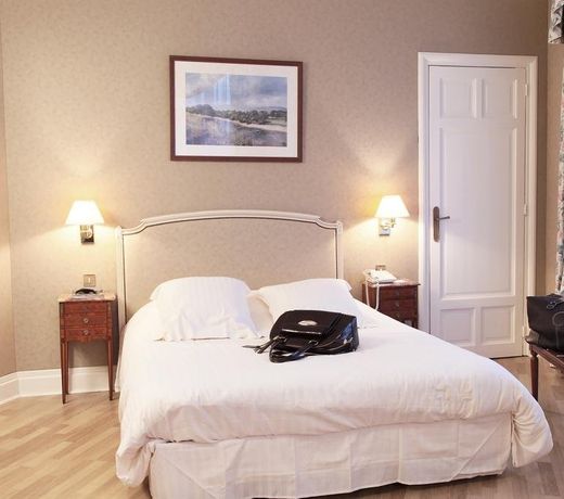 Hotel Carlton
