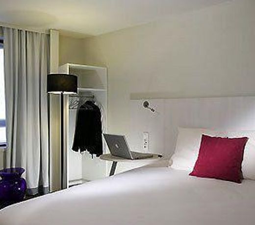 ibis Styles Lille Centre Gare Beffroi