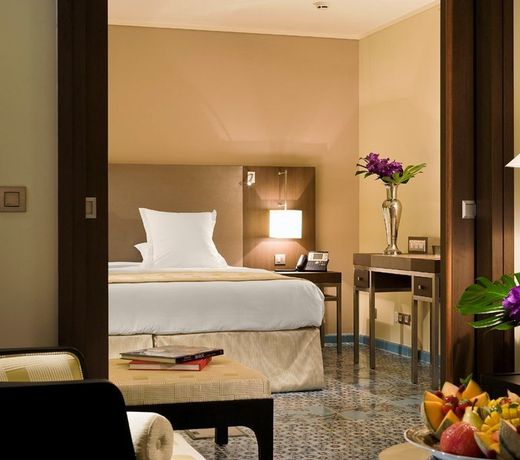 Golden Tulip Villa Massalia
