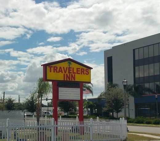 Travelers Inn - Clearwater