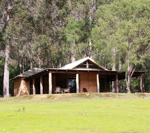 Marima Cottages