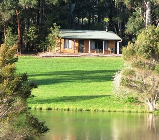 Pemberton Lake View Chalets