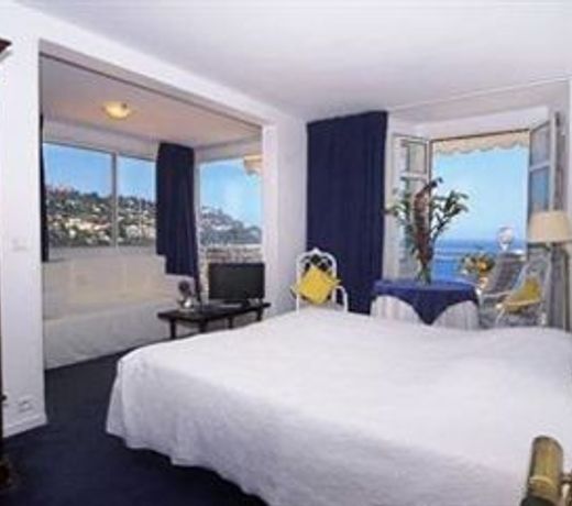 Hôtel Le Roquebrune