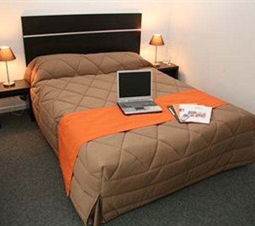 Nemea Appart hotel Nancy Home Suite