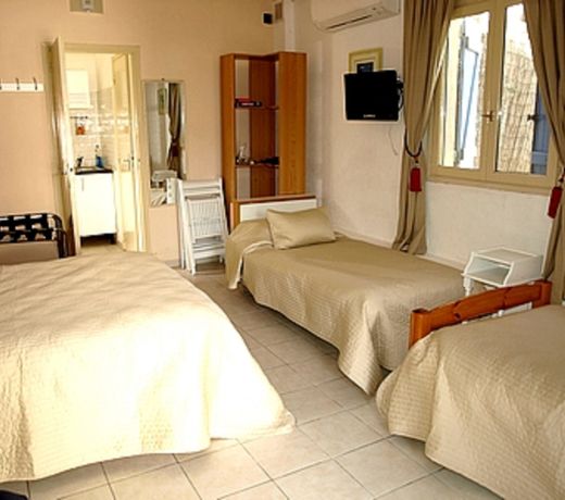 Logis Hotel des Cayrons