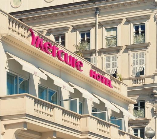Mercure Nice Marche Aux Fleurs
