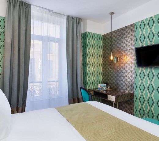 The Jay Hotel by HappyCulture