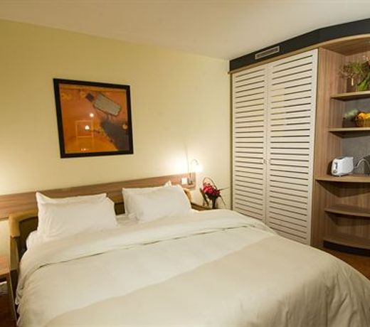 Canal Suites by Popinns