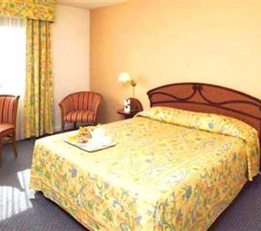 Canal Suites by Popinns