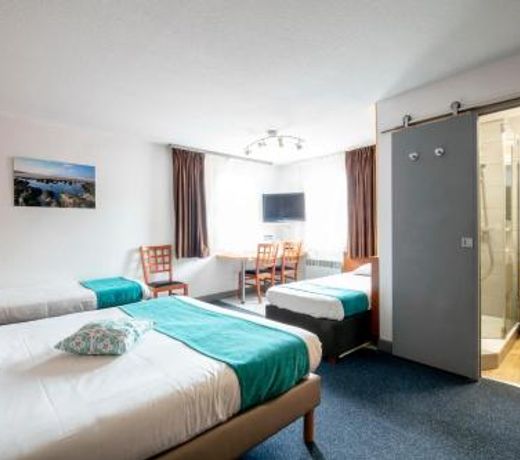 Ostal Hotel Pau Universite