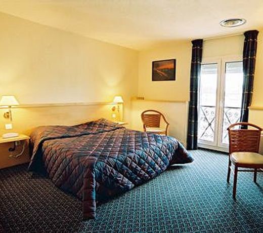 Hotel Le Bourbon Pau Centre