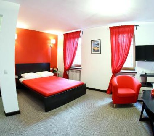 Hotel Aviator