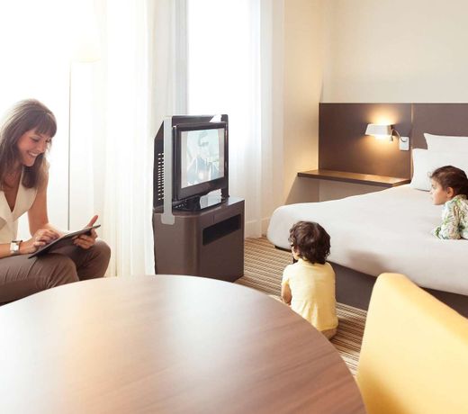 Novotel Suites Paris Nord 18Ã¨me