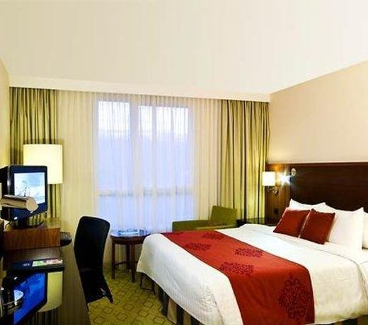 Courtyard by Marriott Paris Saint Denis
