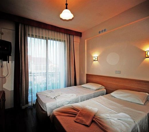 Bayram Hotel