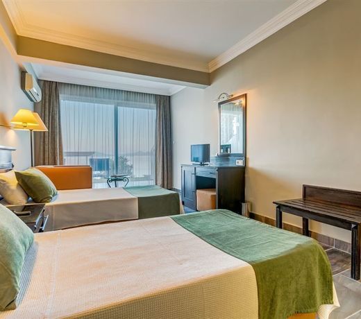 Cunda Hotel