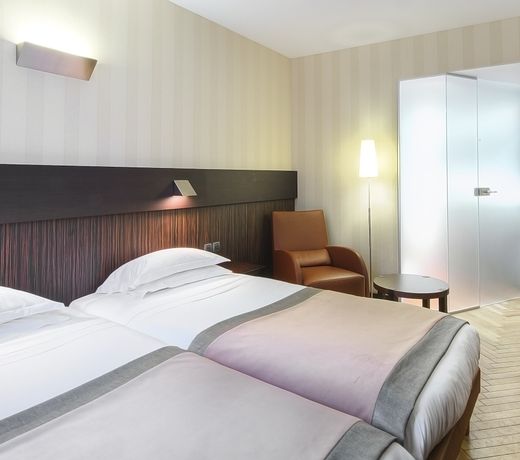HANNONG Hotel & Wine Bar